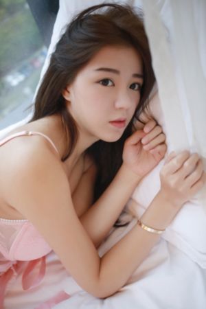 僵尸脱衣舞娘